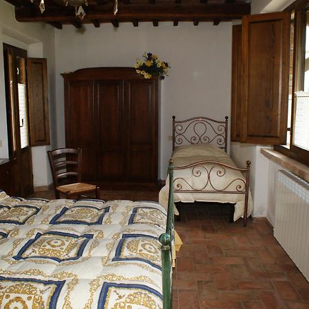 La Rocca Della Magione Villa Монтериджони Стая снимка